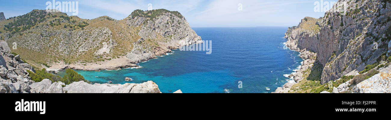 Mallorca, Balearen, Spanien: eine geheime Bucht und menschenleeren Strand auf Mallorca Stockfoto