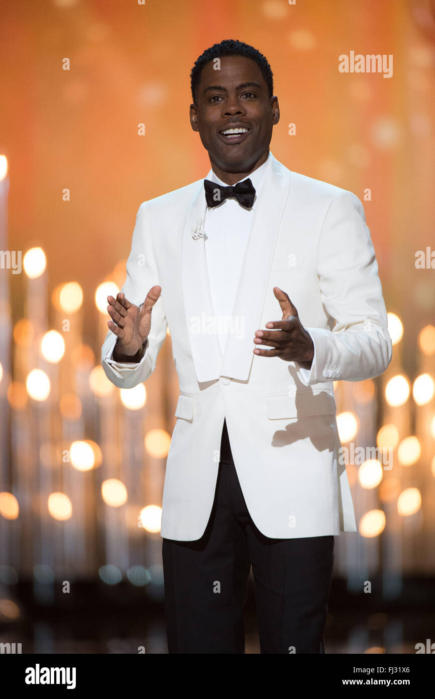 Los Angeles, USA. 28. Februar 2016. Chris Rock veranstaltet die Preisverleihung der 88. Academy Awards am Dolby Theater in Los Angeles, USA, am 28. Februar 2016. Bildnachweis: Aaron Poole/Xinhua/Alamy Live-Nachrichten Stockfoto