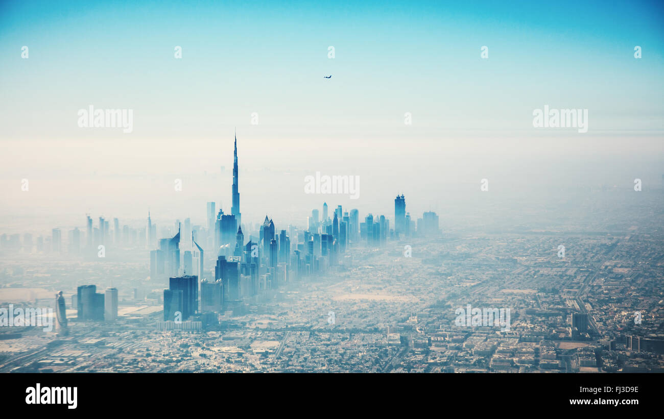 Dubai Stadt bei Sonnenaufgang Luftbild Stockfoto