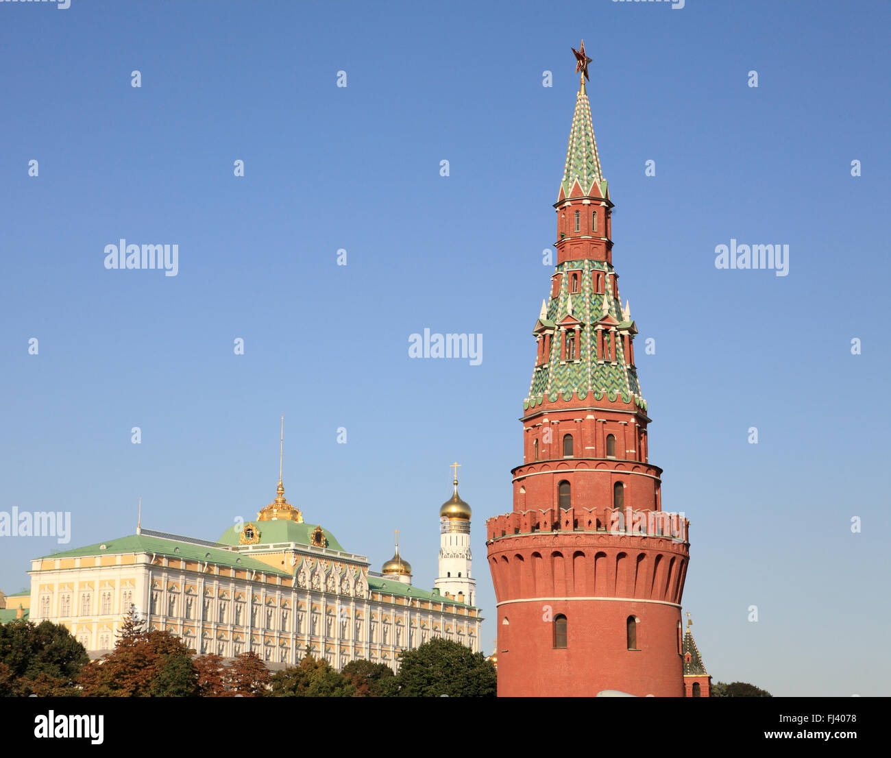 Kreml-Turm am Himmelshintergrund Stockfoto