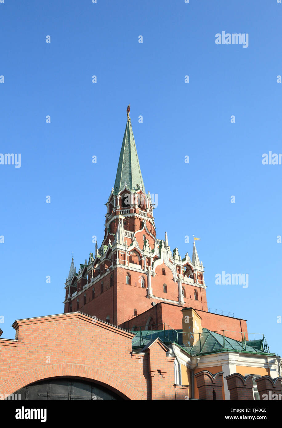 Kreml-Turm am Himmelshintergrund Stockfoto