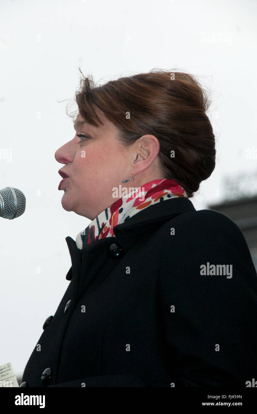 Trident-Demonstration organisiert von CND zu stoppen.  Leanne Wood, Führer der Plaid Cymru, die Waliser nationalistische Partei Stockfoto