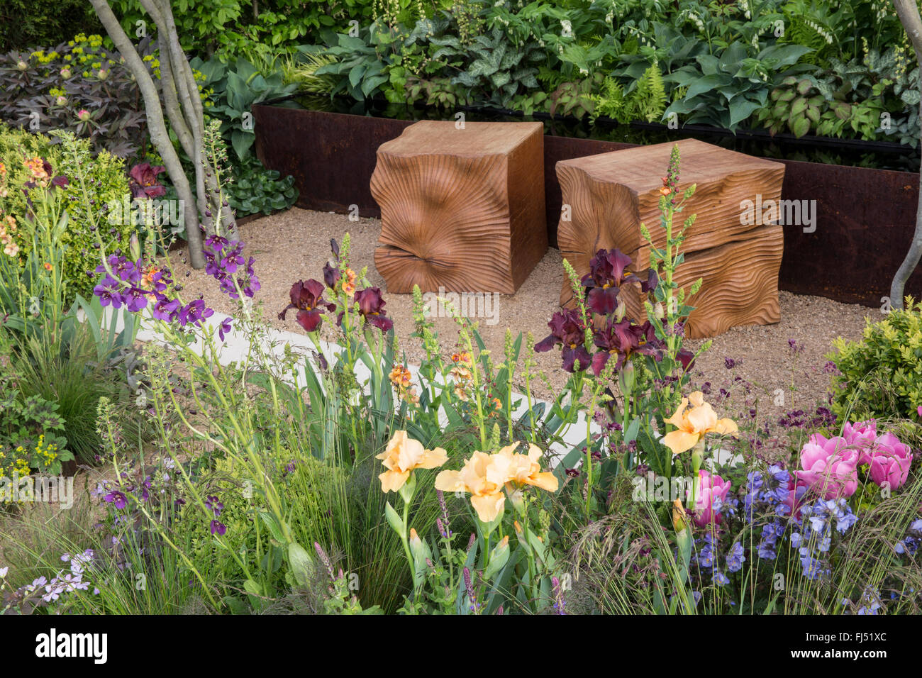 RHS Malvern Frühlingsfest 2015 entworfen einschränkende Natur von Kate Durr Garten Design Best Festival Garden Award und gold Stockfoto