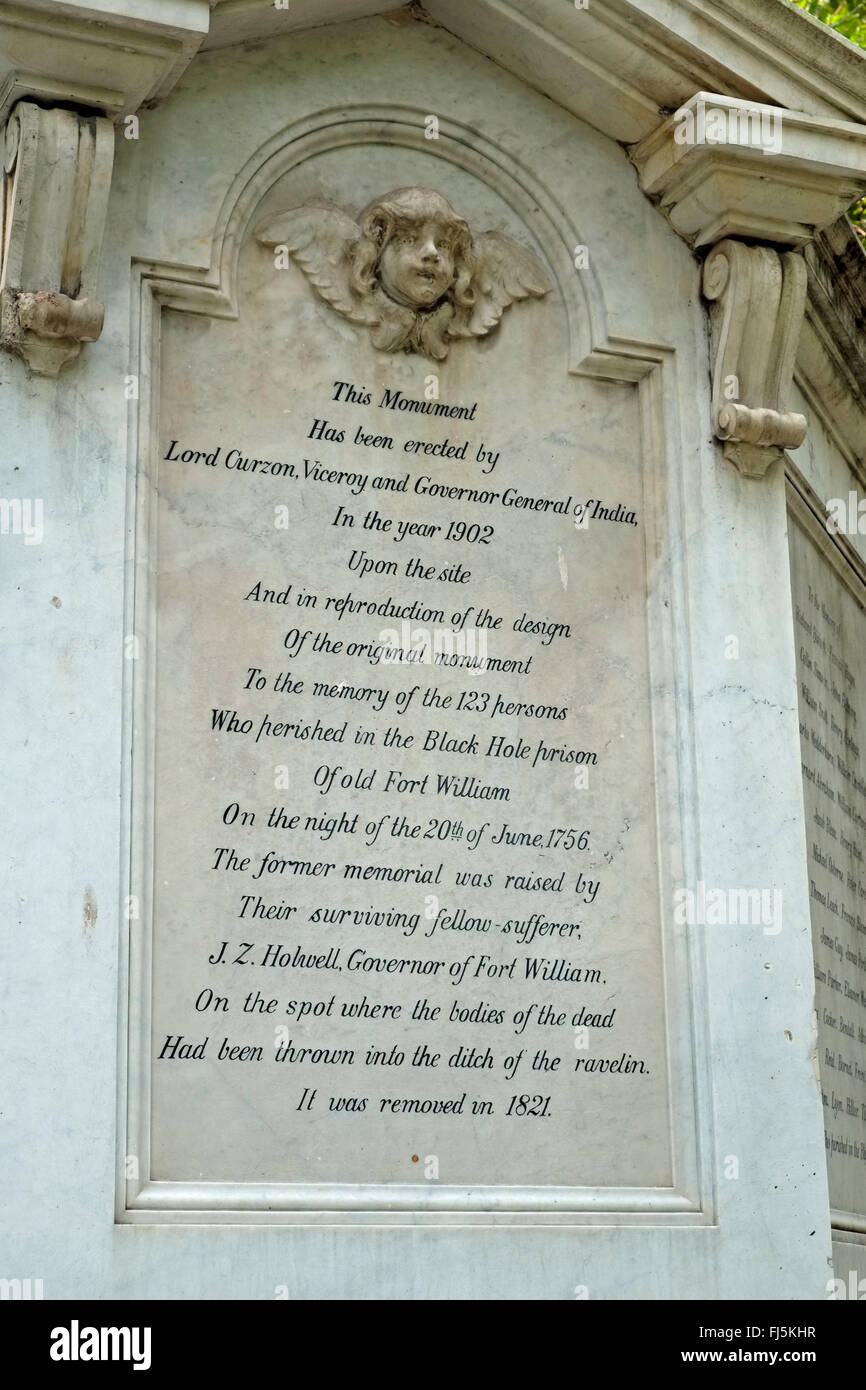 Eine Gedenktafel an das Schwarzloch-Denkmal am St. Johannes Kirche, Kolkata (Kalkutta), West Bengal, Indien. Stockfoto