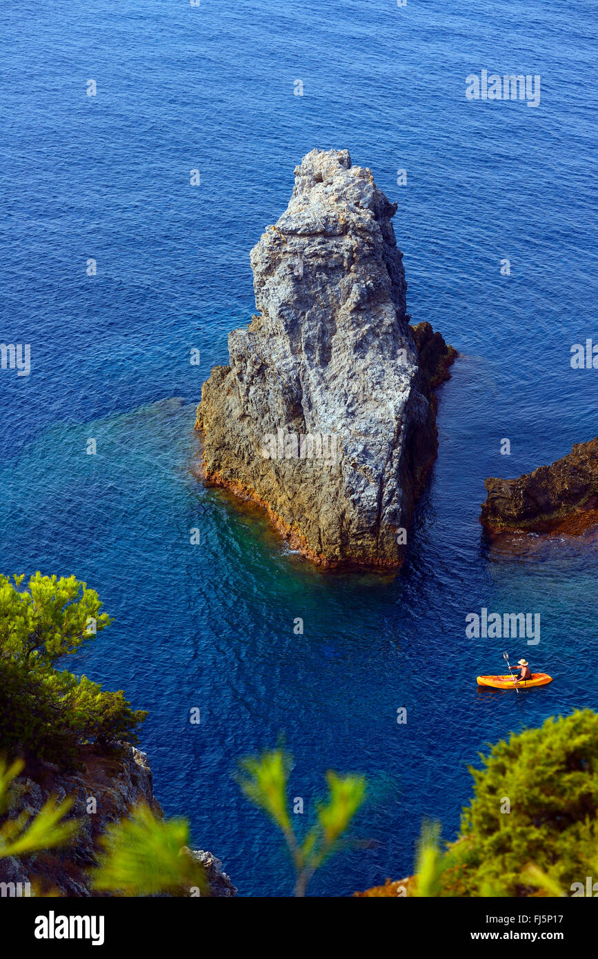 See-Kajak auf der Halbinsel Giens, Frankreich, Provence, Hyeres Stockfoto