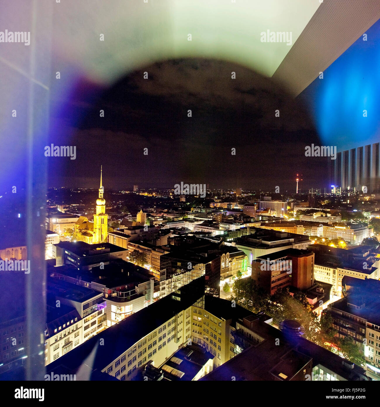Blick von der RWE-Turm auf Dortmund Museumsnacht, Dortmund, Ruhrgebiet, Nordrhein-Westfalen, Deutschland Stockfoto