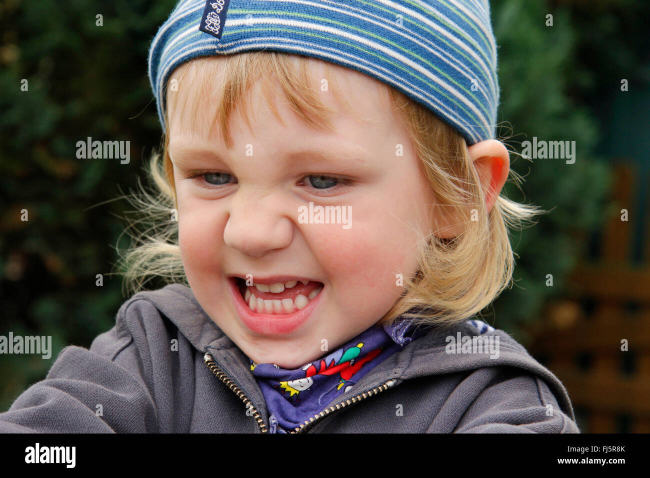 Kind 8 Jahre Ständig Schlechte Laune www.alamy.de