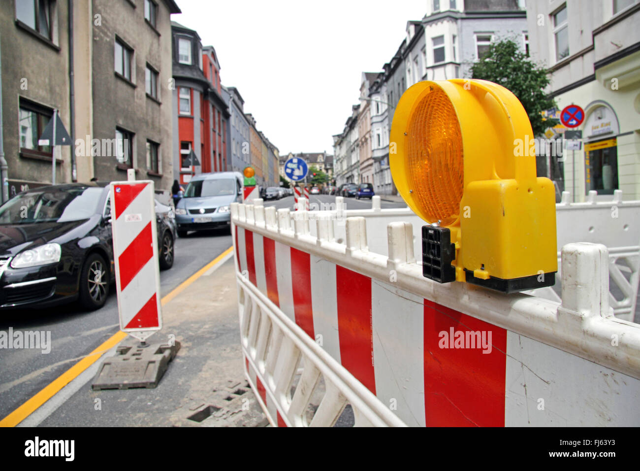 Straße Aufbau Barriere auf einer Straße, Deutschland Stockfoto