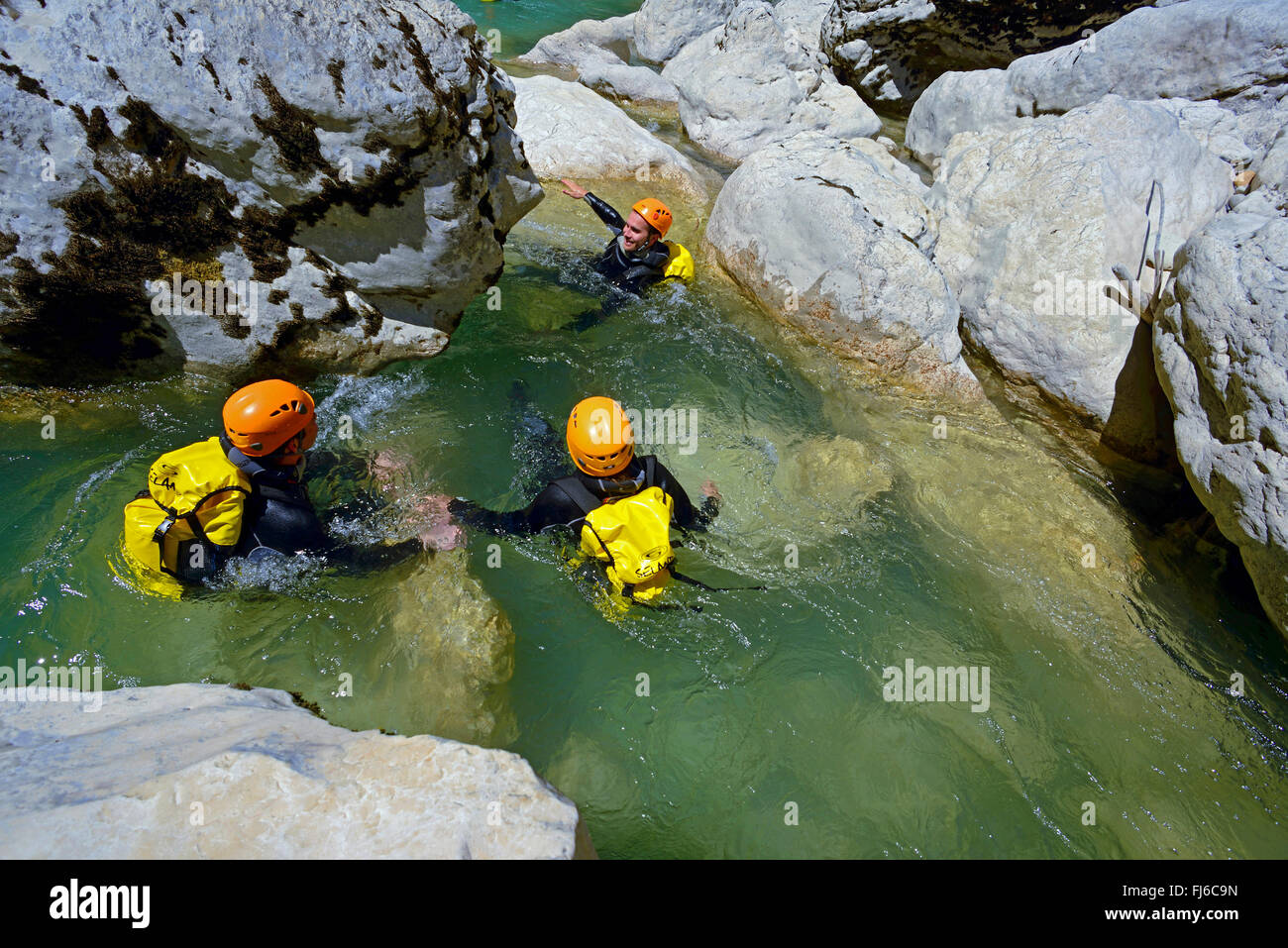 Canyoning in der Verdon Fluß, Frankreich, Provence, Grand Canyon Du Verdon Stockfoto