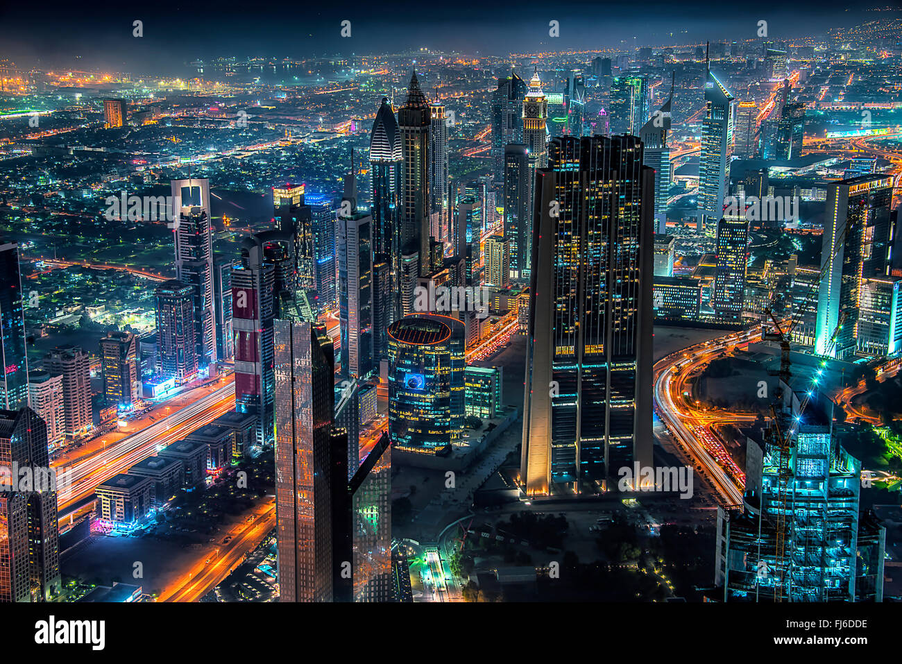 Dubai-Stadt bei Nacht Stockfoto