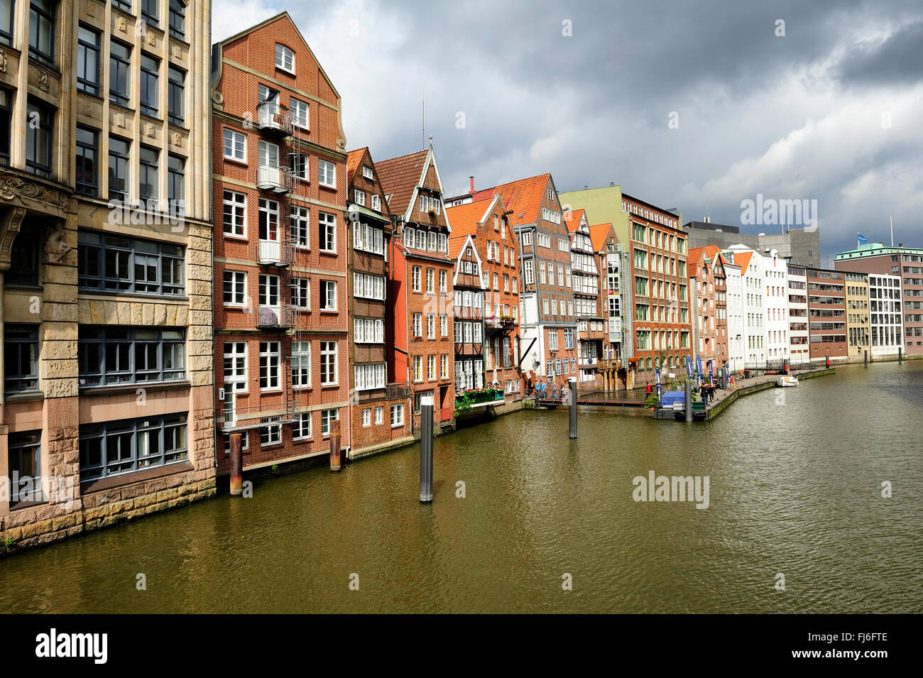Historische Fachwerkhäuser am Nikolaifleet, Altstadt Bezirk, Hamburg, Deutschland Stockfoto