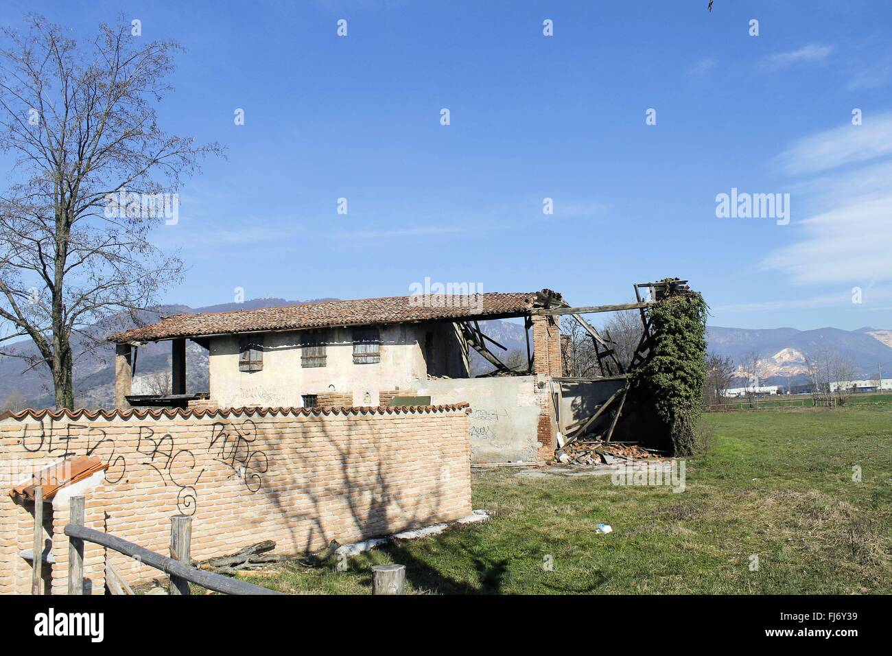 verfallenes Haus Stockfoto