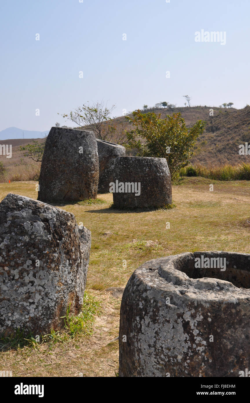 Plain of Jars: Monolithen Stein, Xieng Khuang Provinz, Laos, Südostasien Stockfoto