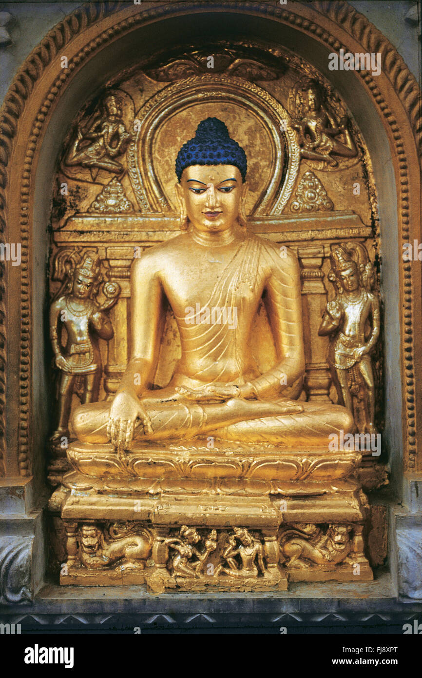 Buddha-Statue, Mahabodhi Temple Complex, Bodh Gaya, Bodhgaya, Bihar, Indien, Asien Stockfoto