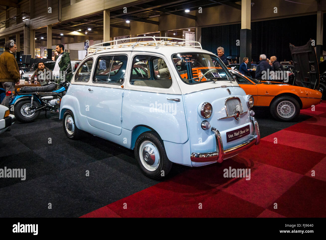 Freizeit-Aktivität-Fahrzeug Fiat 600 Multipla. Stockfoto