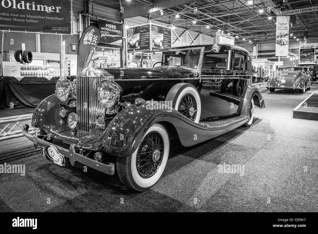 Luxus-Auto Rolls-Royce Wraith Sedanca de Ville, 1939. Schwarz und weiß. Stockfoto