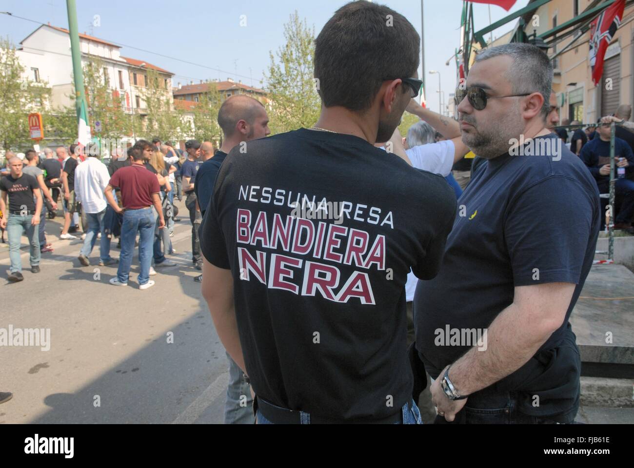 Mailand (Italien), Extremisten Recht sammeln für die Einweihung - schwarzes Herz - Sozialzentrum Stockfoto