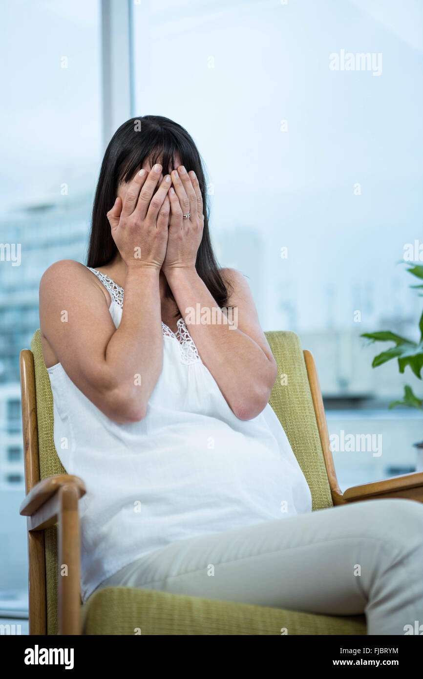 Schwangere Frau Gefühl Übelkeit Stockfoto