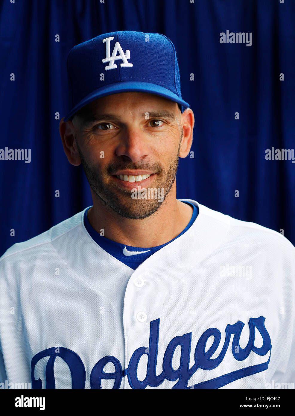 Glendale, AZ, USA. 27. Februar 2016. GLENDALE, AZ -FEB 27, 2015 - | Los Angeles Dodgers dritten Base Trainer Chris Woodward. | Während Foto-Tag bei den Dodgers Camelback Ranch-Glendale Frühling Schulungseinrichtung fotografiert. (K.c. Alfred / San Diego Union-Tribune © K.C. Alfred/U-T San Diego/ZUMA Draht/Alamy Live News Stockfoto