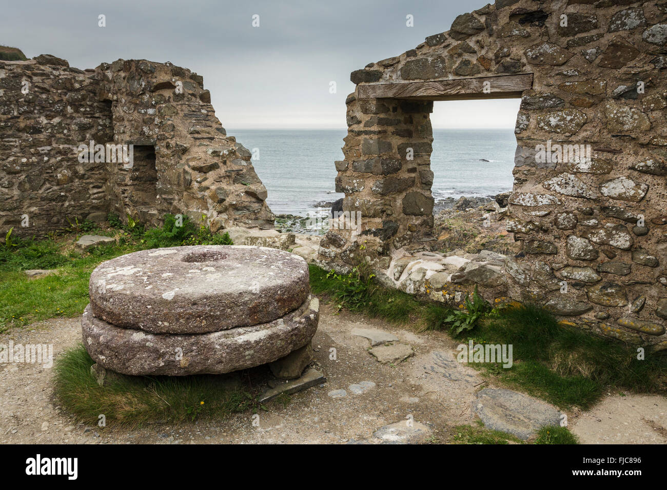 Melin Trefin Mühle, Aberfelin Cove, Pembrokeshire, West Wales UK Stockfoto