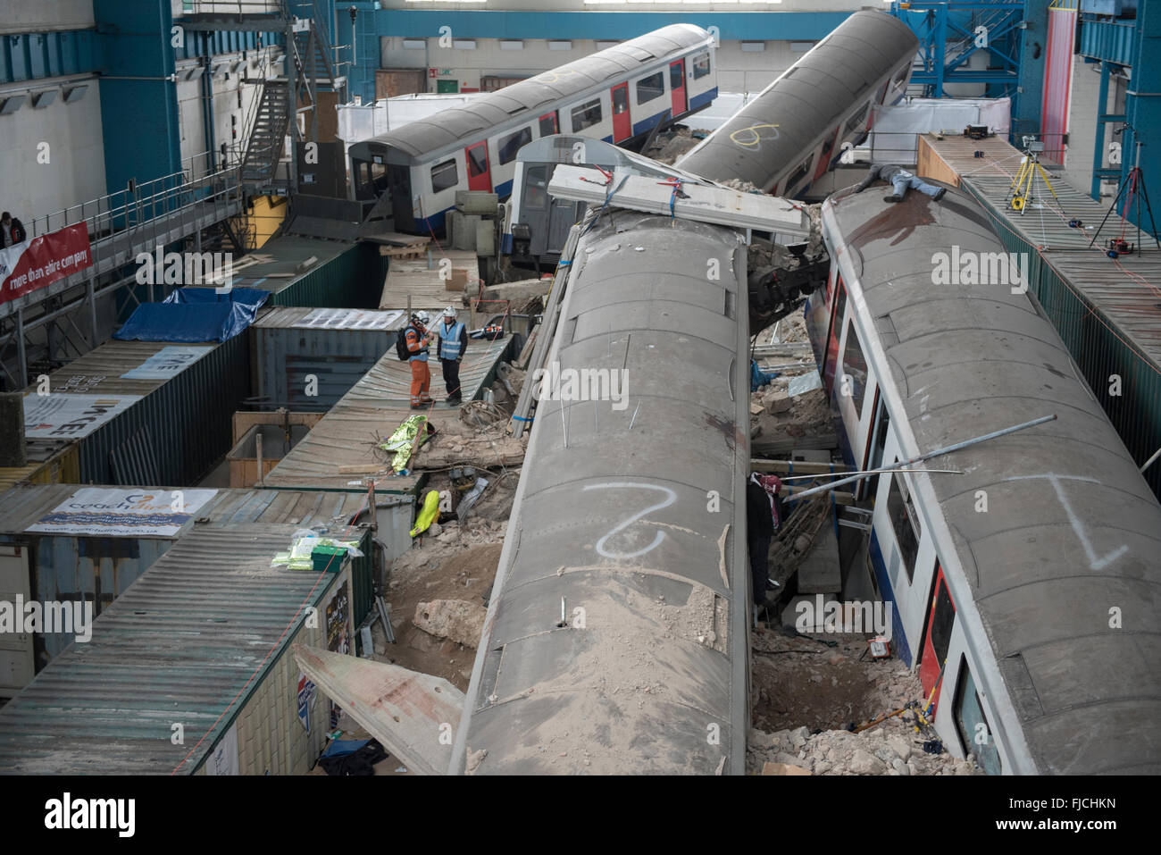 Dartford, London, UK. 1. März 2016. Wagen an die "Szene" von einem größeren Vorfall während Unified Response Trainingspunkte trainieren: Peter Manning/Alamy Live News Stockfoto