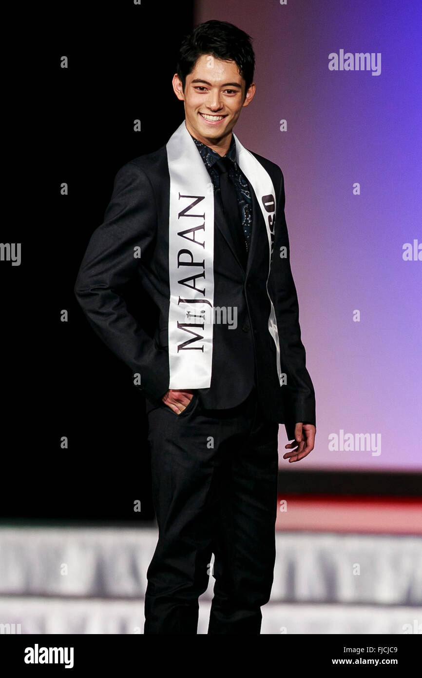 Mister Osaka, Sean Osada konkurriert im Finale des Mister Japan 2016 im Hotel Chinzanso Tokyo auf 1. März 2016, Tokio, Japan. Masaya Yamagishi aus Kanagawa Mister Japan 2016 gewählt wurde, und in der nächsten Ausgabe von Mister International konkurrieren. © Rodrigo Reyes Marin/AFLO/Alamy Live-Nachrichten Stockfoto