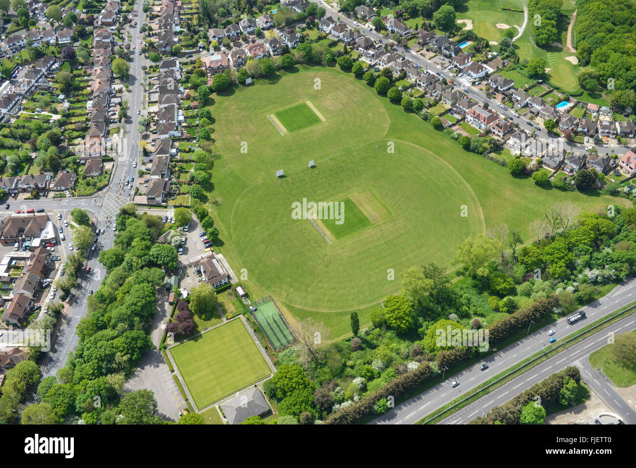 Eine Luftaufnahme von Gidea Park Sportplatz, Havering, Greater London Stockfoto