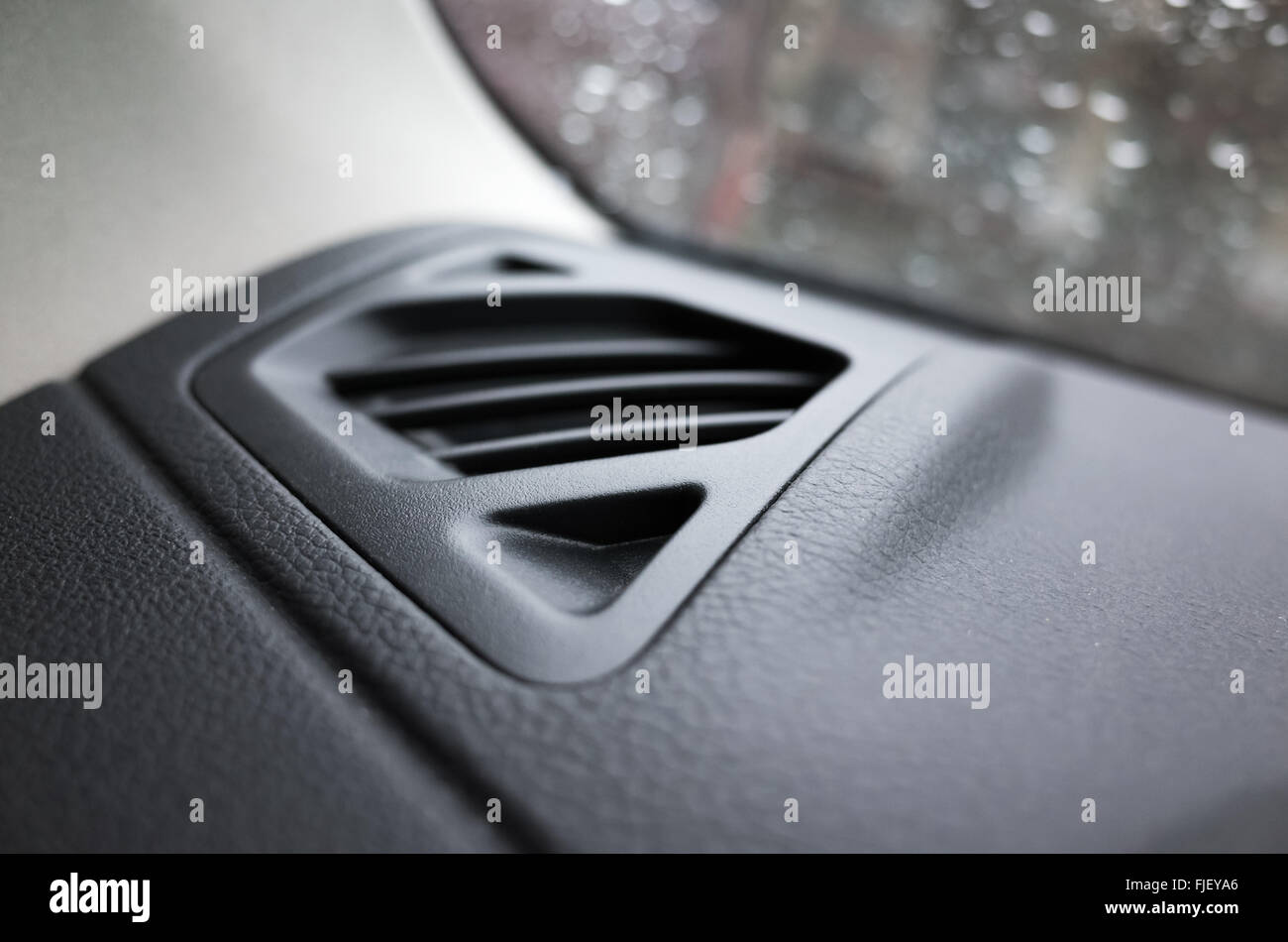 Lüftungsgitter, modernes Auto Innenraum detail Stockfoto