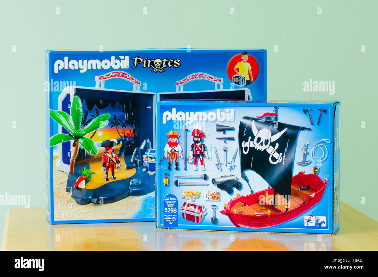 PLAYMOBIL Piraten Kinderspielplatz setzt in der Umverpackung Stockfoto