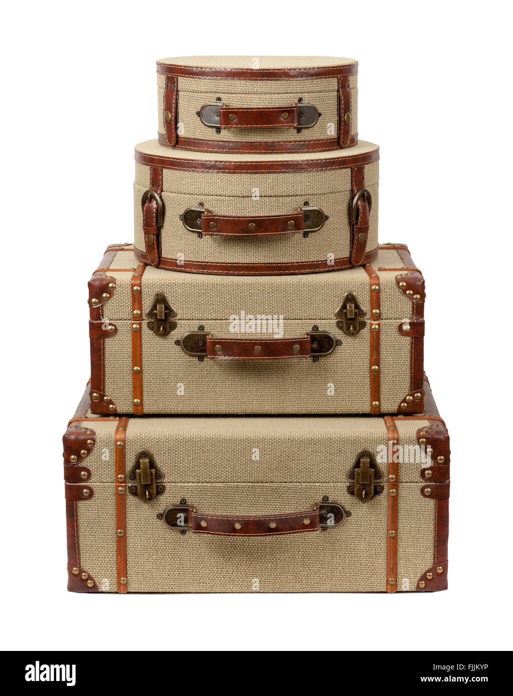 Vier übereinander Deco Sackleinen Koffer. Das Bild zeigt einen Ausschnitt  isoliert auf einem weißen Hintergrund Stockfotografie - Alamy