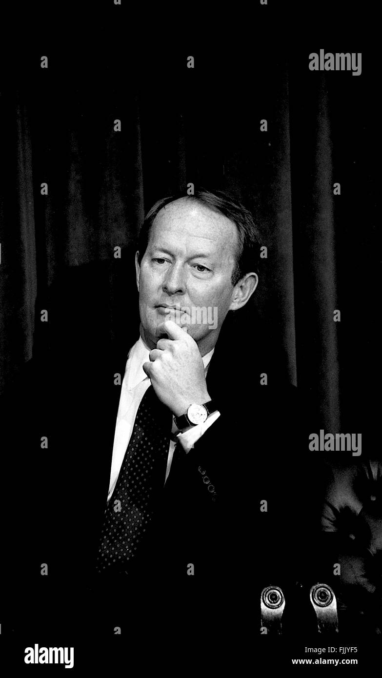 Washington, DC, USA, 18. April 1991 Bildungsministerin Lamar Alexander auf Briefing am nationalen Strategie für Bildung.  Bildnachweis: Mark Reinstein Stockfoto