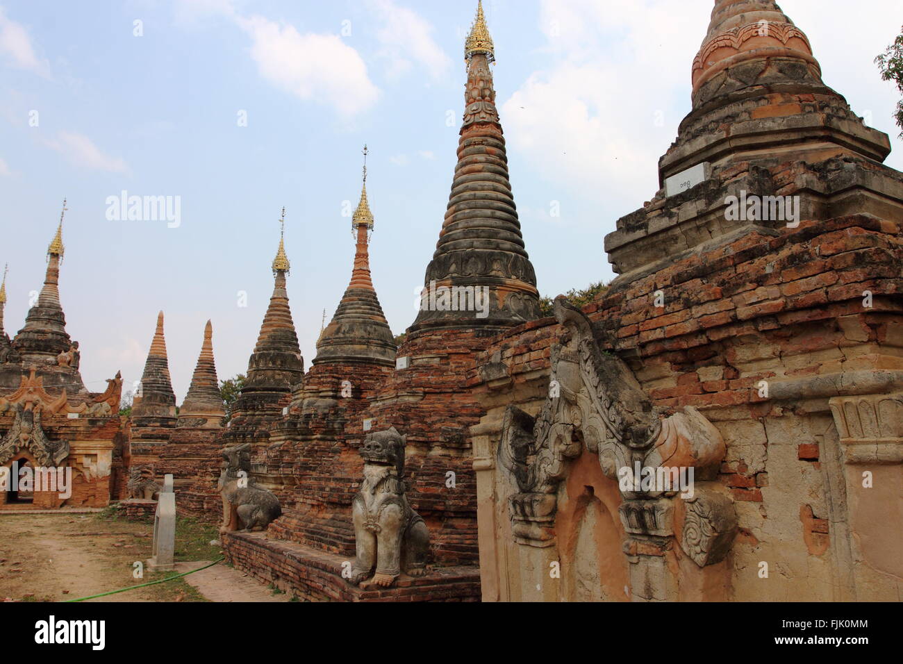 alte Tempelruinen buddhistische bei Inwa in der Nähe von Mandalay. Myanmar Stockfoto