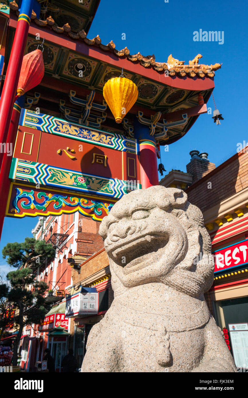 Stein-Löwen in Chinatown - Victoria, Vancouver Island, British Columbia, Kanada Stockfoto
