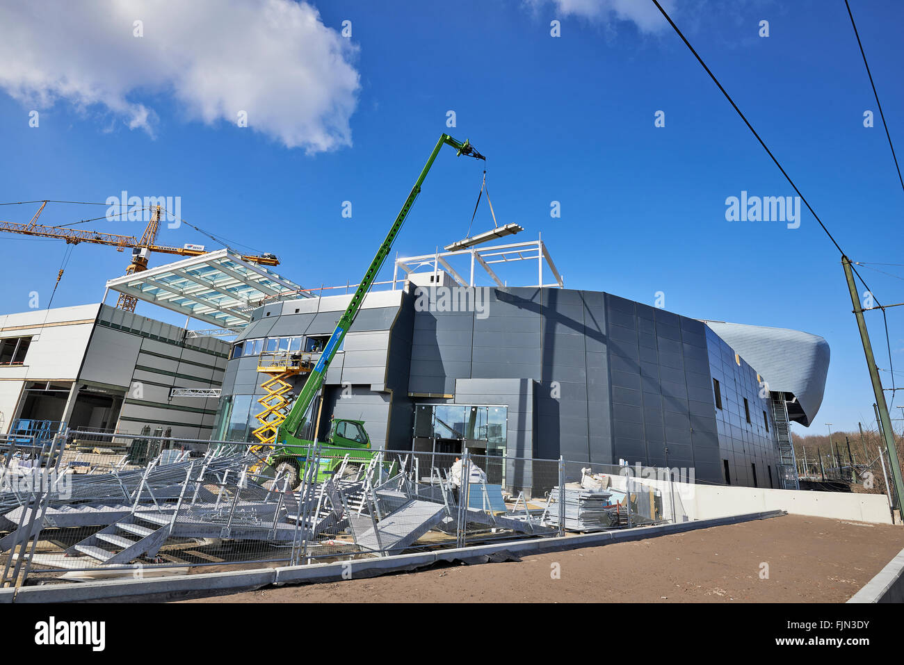 Baustelle des Docks Bruxsel, das neue Einkaufsviertel in einem Gebiet in volle wirtschaftliche Umschichtung, Stockfoto