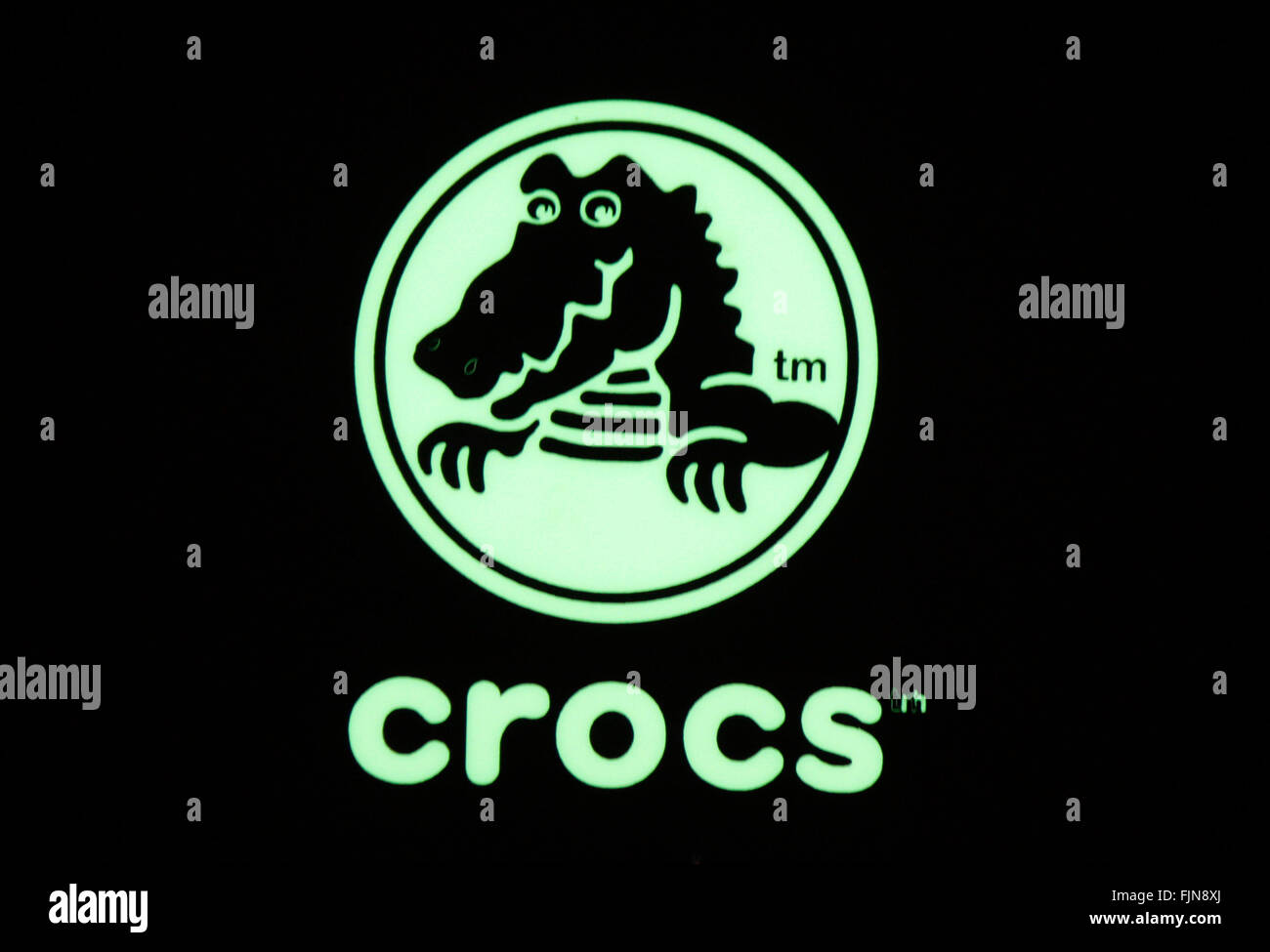 Markenname: "Crocs", Berlin. Stockfoto