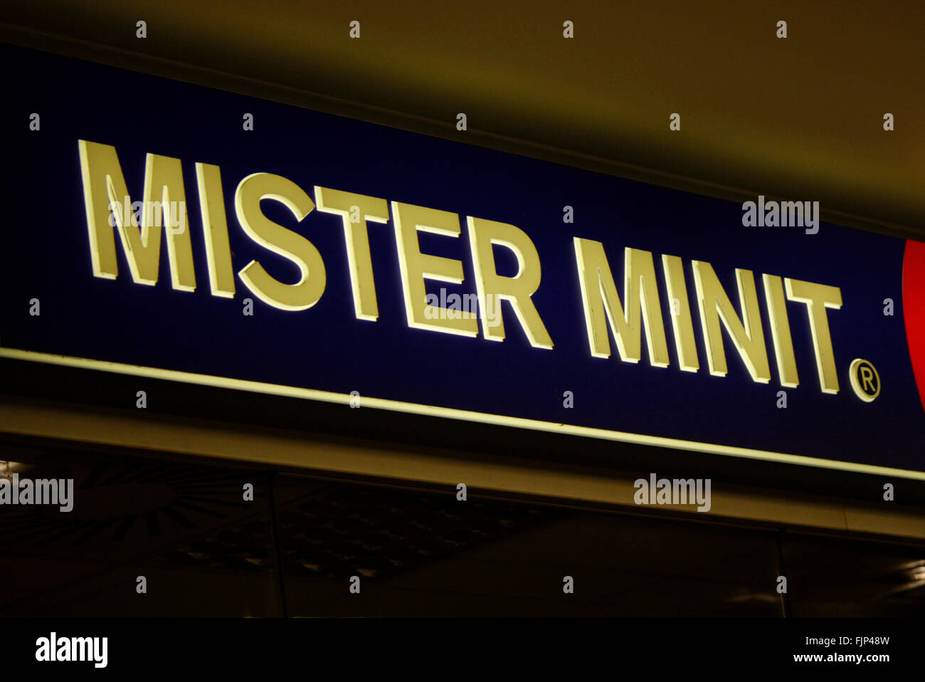 Markenname Mister Minit Berlin Stockfotografie Alamy