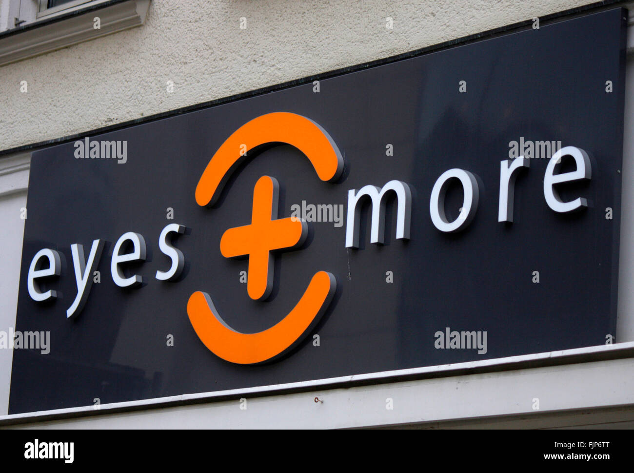 Markenname: "Augen und mehr", Berlin. Stockfoto