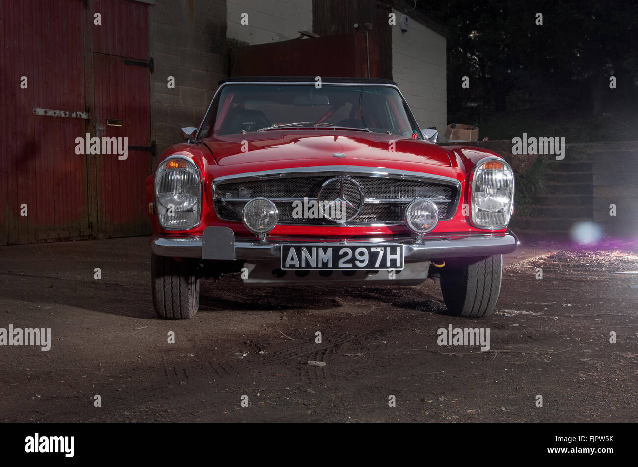 1969 Mercedes 280 Pagode Rennwagen Stockfoto