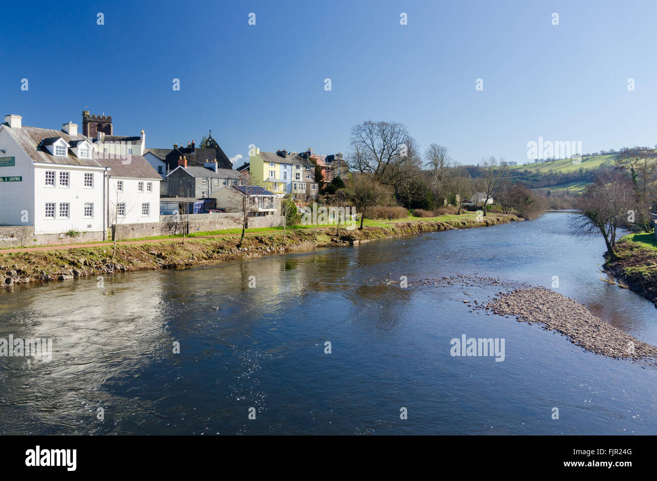 Fluss Usk durchlaufen Brecon in Powys, Wales Stockfoto