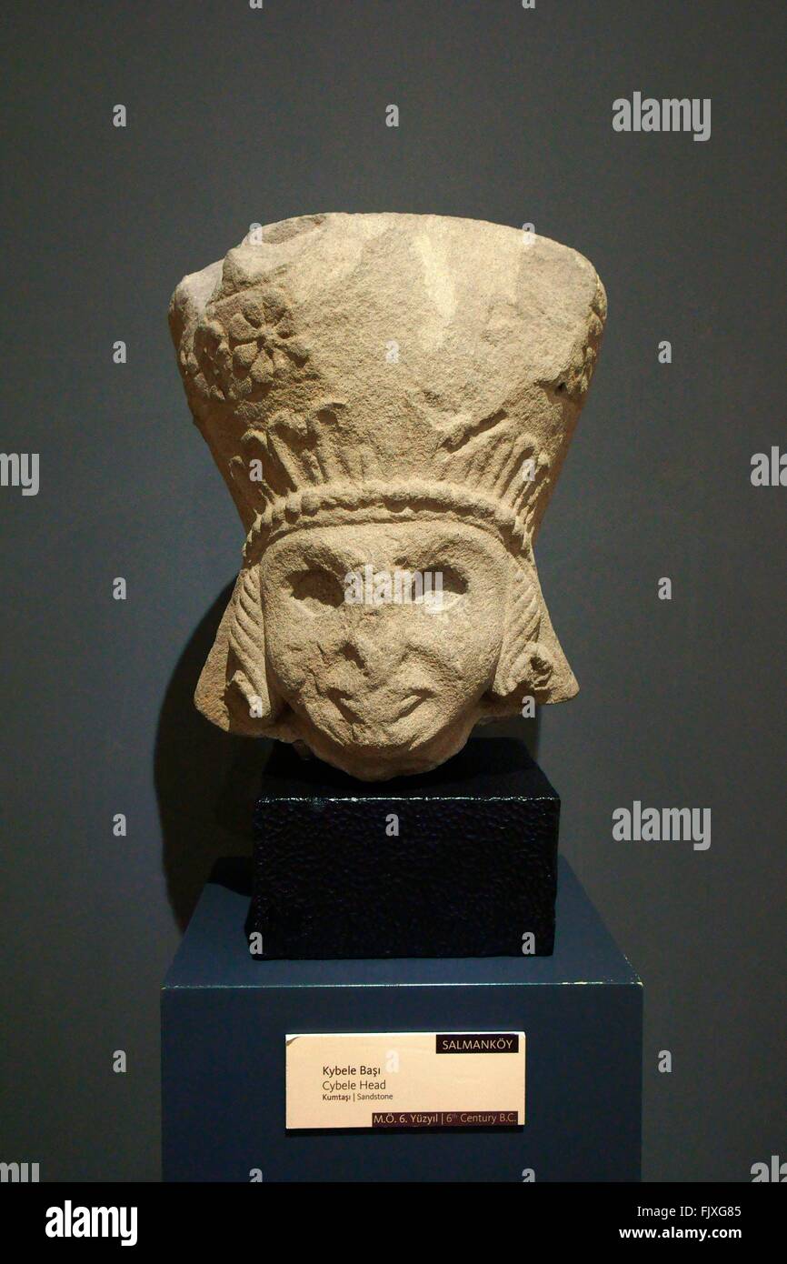 Kopfporträt der Kybele. Anatolische Muttergöttin in Sandstein gehauen. 18:00. Museum für Anatolische Zivilisationen, Ankara, Türkei Stockfoto