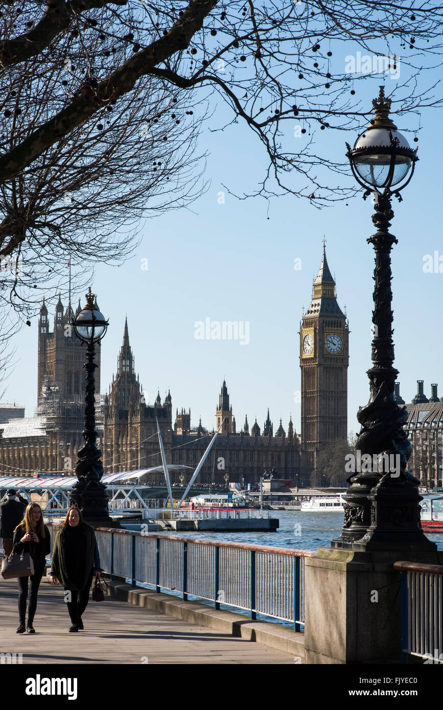Big Ben, Houses of Parlament Böschung London England Stockfoto