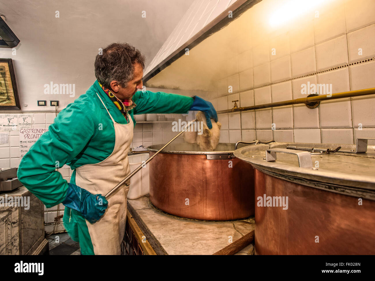 Italien Ligurien Genua Tripperia La Casana - Vico Casana - alten Tripperia im historischen Zentrum - Vorbereitung die Kutteln Stockfoto