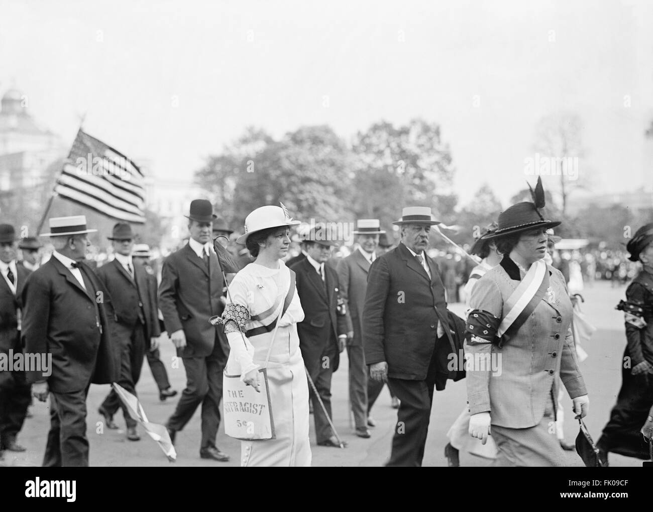 Woman Suffrage Parade, Nahaufnahme, Washington DC, USA, ca. 1914.jpg Stockfoto