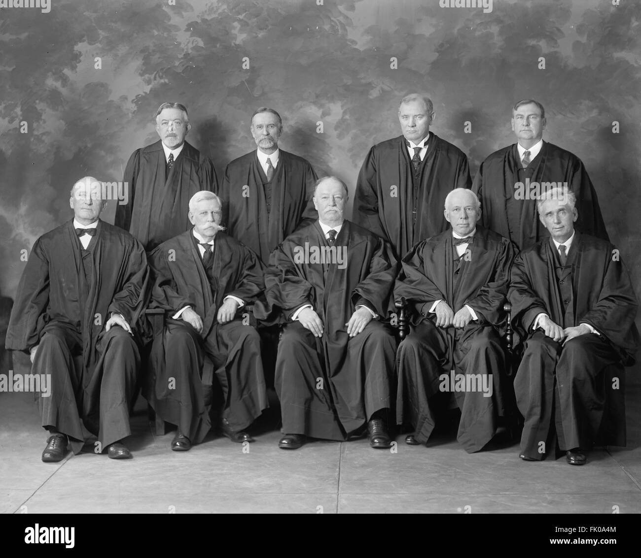 USA Oberster Gerichtshof assoziierte Richter mit Chief Justice William Howard Taft (unterste Reihe, Mitte), Washington DC, USA, Harris & Ewing, 1925 Stockfoto