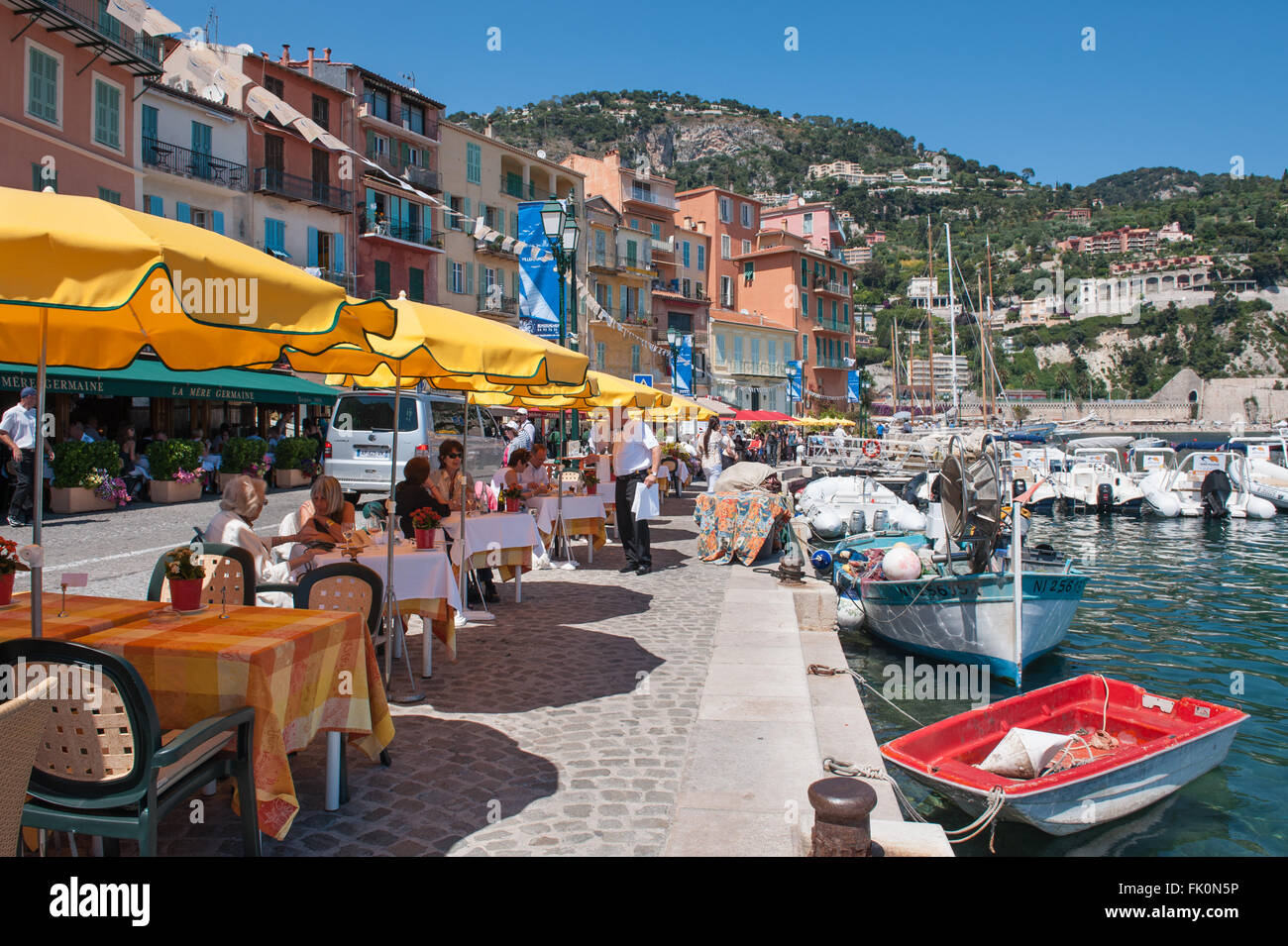 Hafenseite in der mittelalterlichen Stadt von Villefranche an der Cote d ' Azur Stockfoto