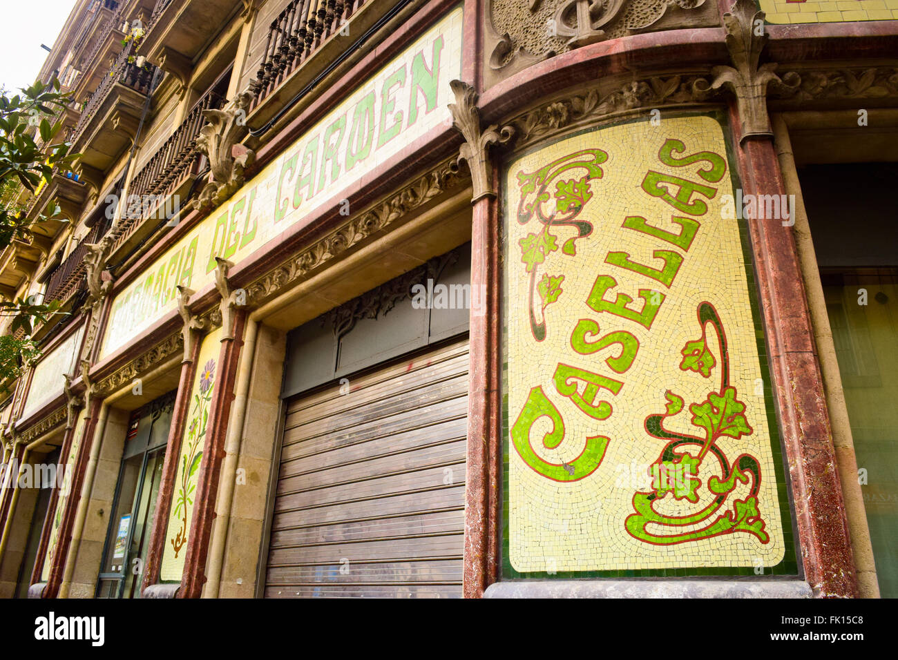 Farmacia Casellas. Barcelona, Katalonien, Spanien. Stockfoto