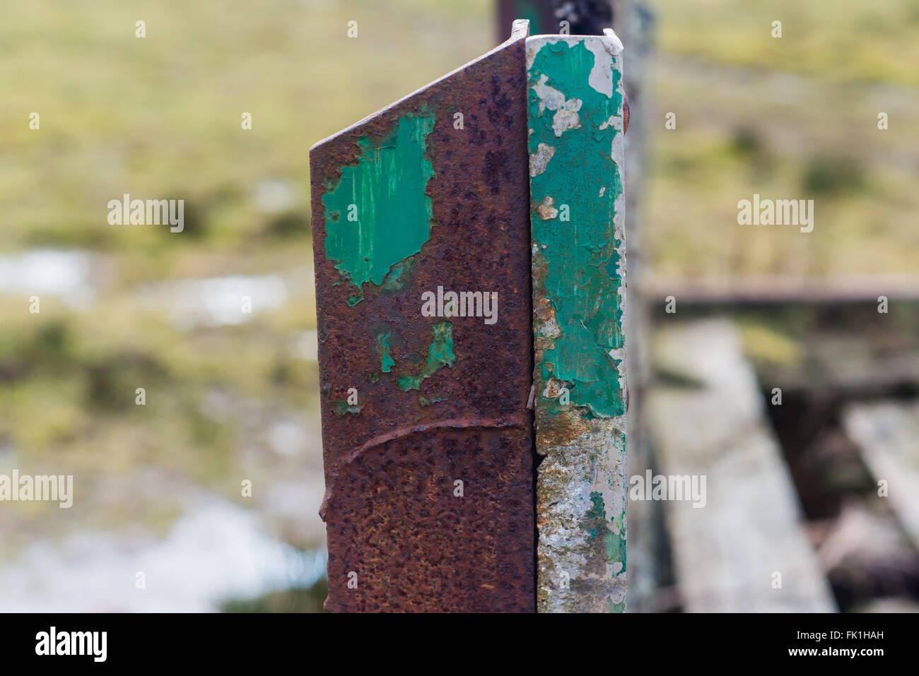 Rostiges Metall Anhänger in ländlicher Lage Stockfoto