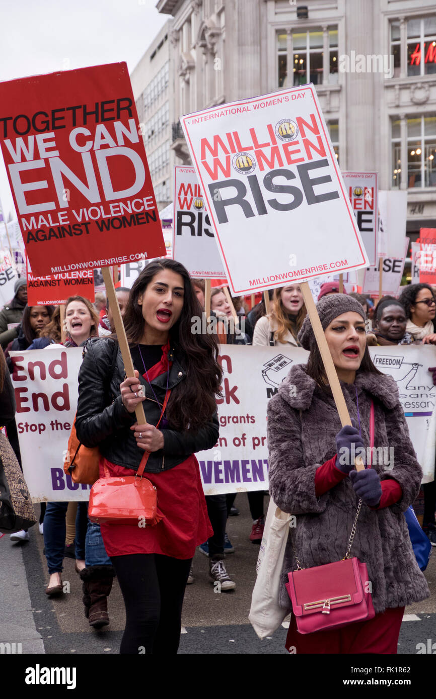 1 Million Frauen steigen!  Gemeinsam können wir männlichen Gewalt beenden! Ein Protest und internationalen März und Rallye von Frauen und Mädchen gegen Stockfoto