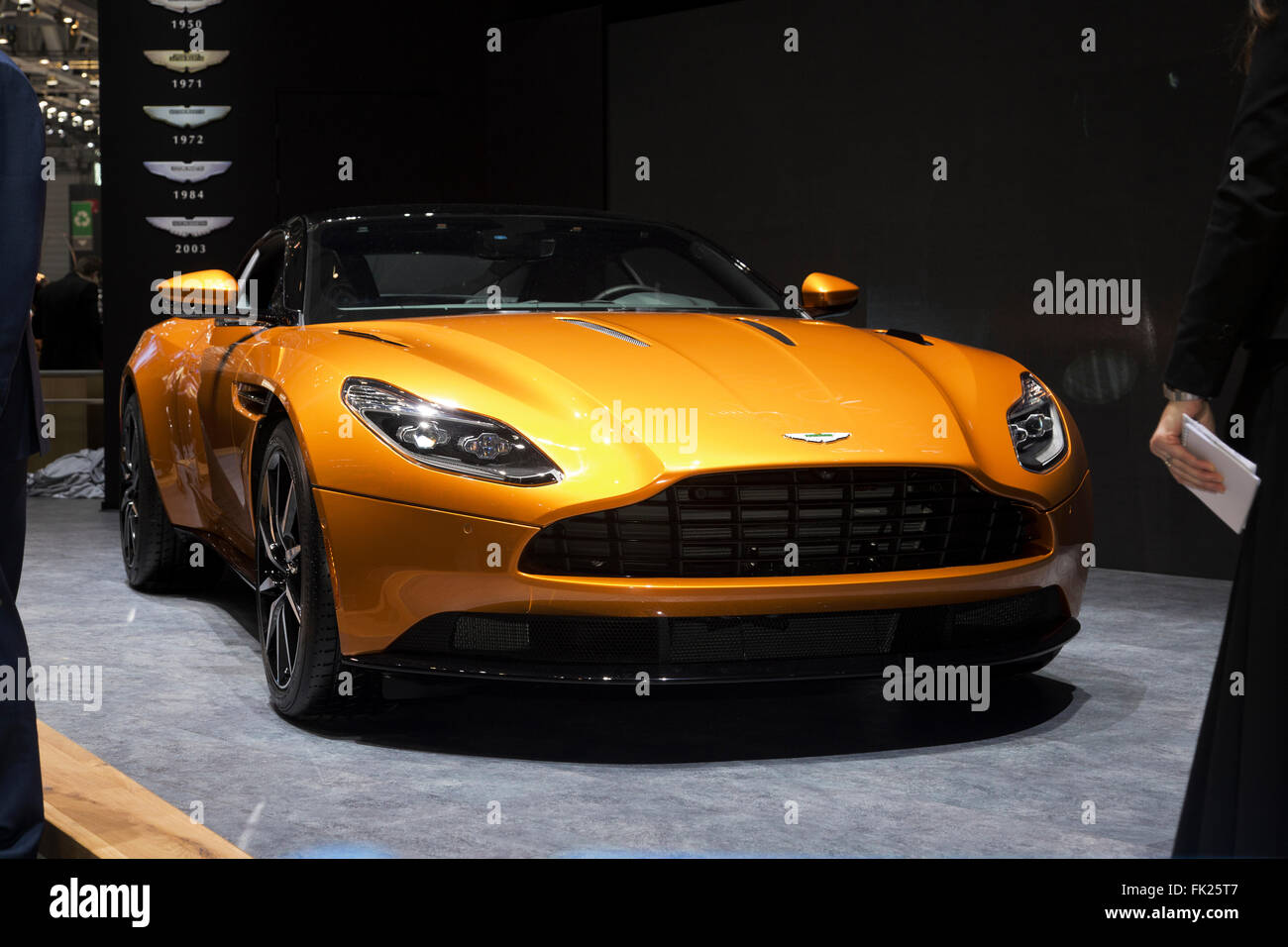 Aston Martin DB11 Supersportwagen auf der Genfer Motor Show 2016 Stockfoto