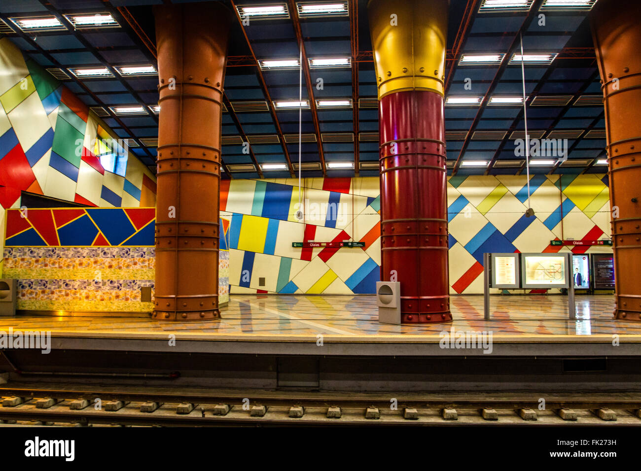 Olaias u-Bahnstation in der Innenstadt von Lissabon Stockfoto